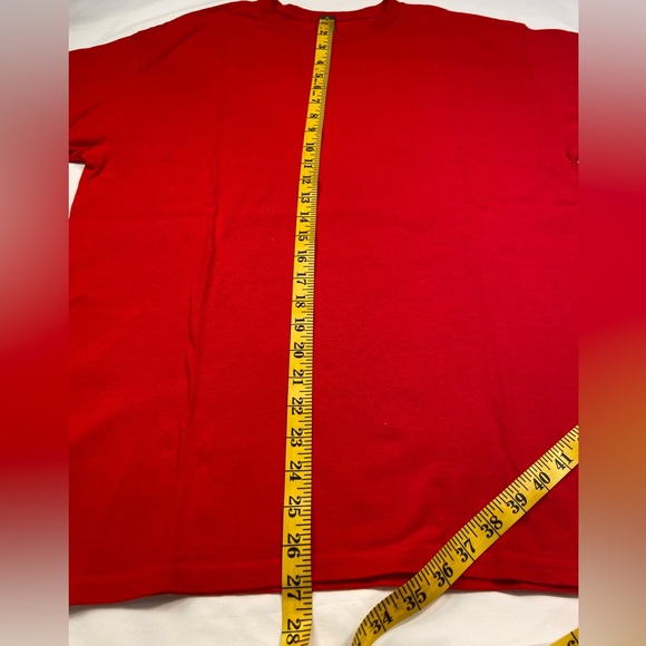 Gildan Red Tee Shirt, Crew neck, Heavy Cotton, short sleeve, size Large, unisex - Picture 5 of 6